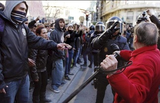 20120224121005-manifestacion-valencia.jpg